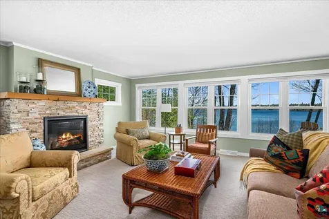 7568 Barrs Lake Road Duluth MN 55803