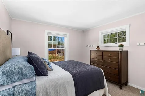7568 Barrs Lake Road Duluth MN 55803