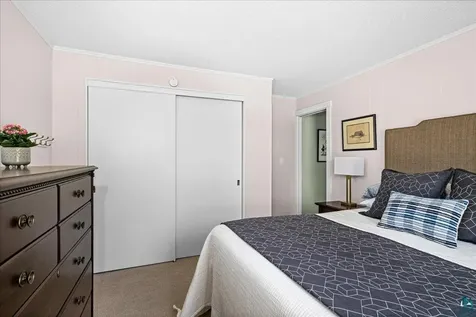 7568 Barrs Lake Road Duluth MN 55803