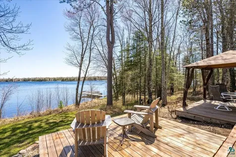7568 Barrs Lake Road Duluth MN 55803