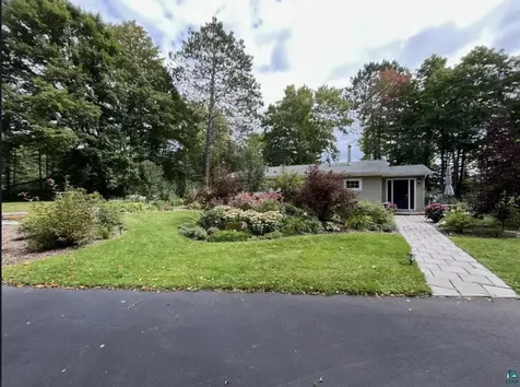 7568 Barrs Lake Road Duluth MN 55803