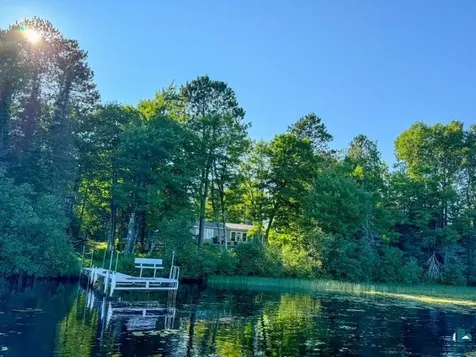 7568 Barrs Lake Road Duluth MN 55803