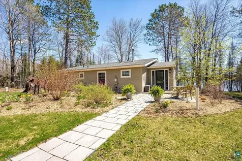 7568 Barrs Lake Road Duluth MN 55803