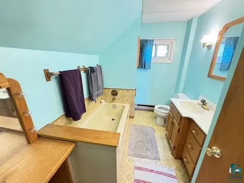 620 N 11th Avenue E Duluth MN 55806