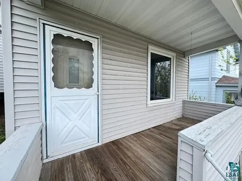 620 N 11th Avenue E Duluth MN 55806