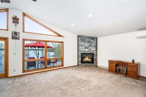 6848 Bear Island Road Duluth MN 55803