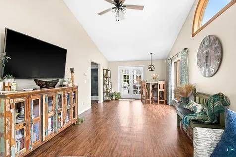 15 Vergennes Street Superior WI 54880