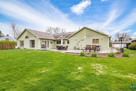 15 Vergennes Street Superior WI 54880