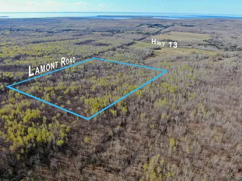 90XXX Lamont Road Bayfield WI 54814