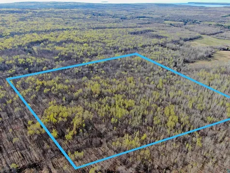 90XXX Lamont Road Bayfield WI 54814