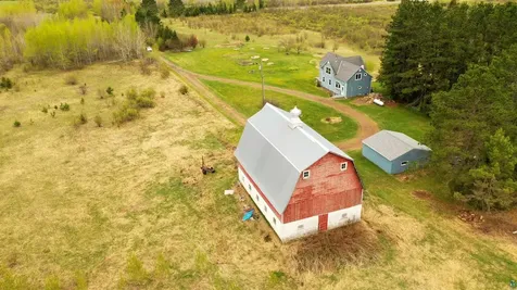 6661 County Road 6 Kettle River MN 55757