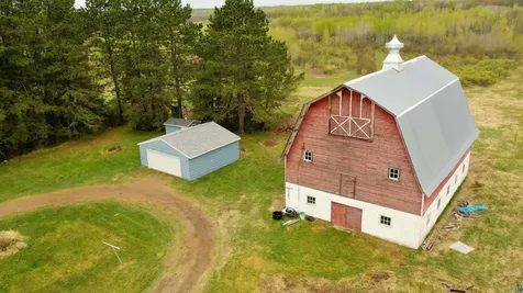 6661 County Road 6 Kettle River MN 55757