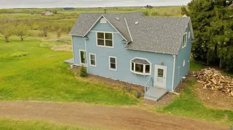 6661 County Road 6 Kettle River MN 55757