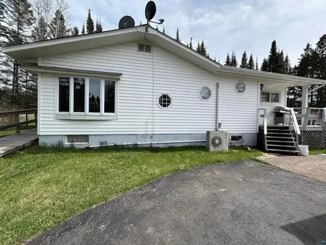 6085 Highway 1 Silver Bay MN 55614