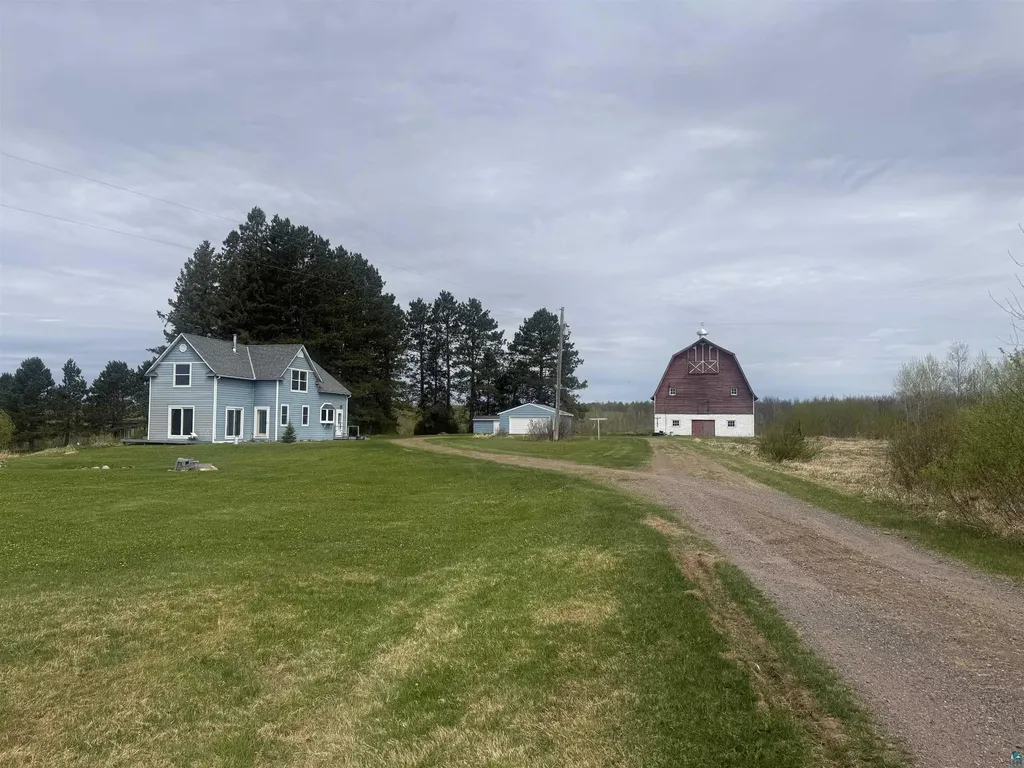 6661 County Road 6 Kettle River MN 55757