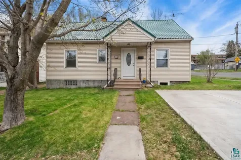 122 3rd Street Cloquet MN 55720