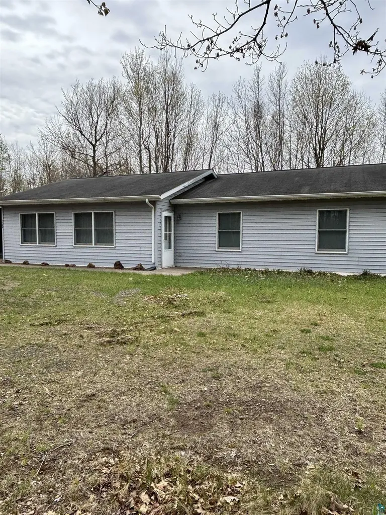 1788 Wolf Ridge Road Cloquet MN 55720
