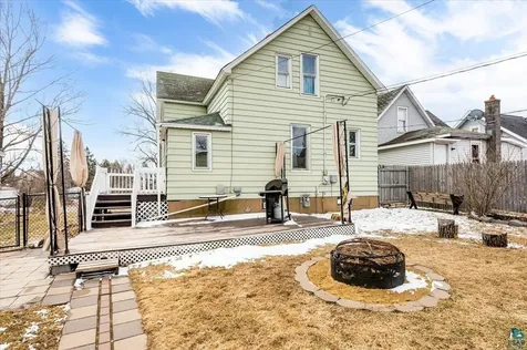 819 6th Avenue Two Harbors MN 55616