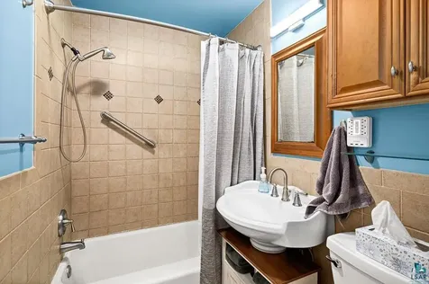 3045 Hutchinson Road Duluth MN 55811