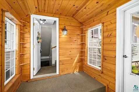 3045 Hutchinson Road Duluth MN 55811