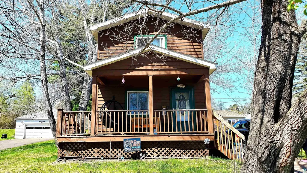 4807 Pitt Street Duluth MN 55804