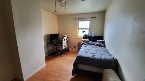 4807 Pitt Street Duluth MN 55804