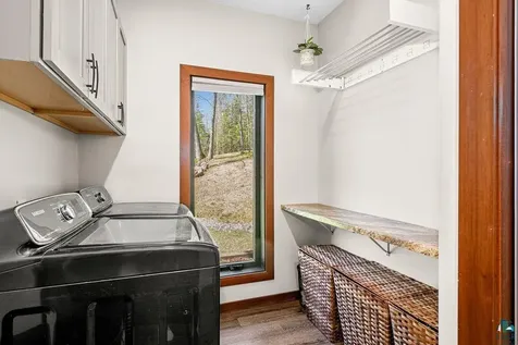 5196 Eagle Lake Road Duluth MN 55803