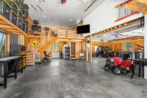 5196 Eagle Lake Road Duluth MN 55803