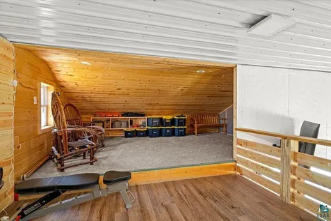 5196 Eagle Lake Road Duluth MN 55803