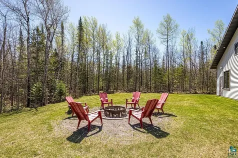5196 Eagle Lake Road Duluth MN 55803