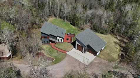 5196 Eagle Lake Road Duluth MN 55803