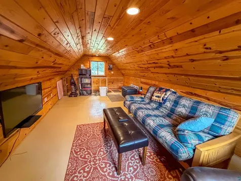 3704 Greysolon Road Duluth MN 55804