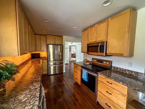 3704 Greysolon Road Duluth MN 55804