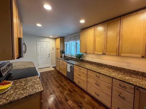 3704 Greysolon Road Duluth MN 55804