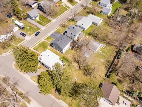 244 W Faribault Street Duluth MN 55803