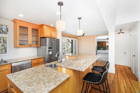 1926 Columbus Avenue Duluth MN 55803
