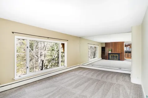 1926 Columbus Avenue Duluth MN 55803
