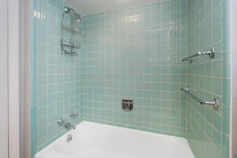 1926 Columbus Avenue Duluth MN 55803