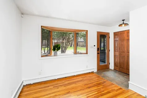 1926 Columbus Avenue Duluth MN 55803