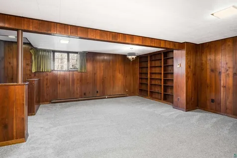 1926 Columbus Avenue Duluth MN 55803