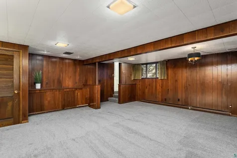 1926 Columbus Avenue Duluth MN 55803