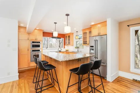 1926 Columbus Avenue Duluth MN 55803