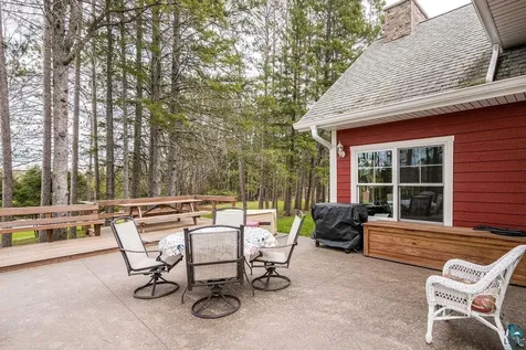 5831 Ratika Road Duluth MN 55810