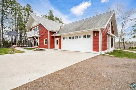 5831 Ratika Road Duluth MN 55810
