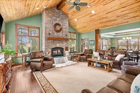 5831 Ratika Road Duluth MN 55810