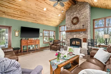 5831 Ratika Road Duluth MN 55810