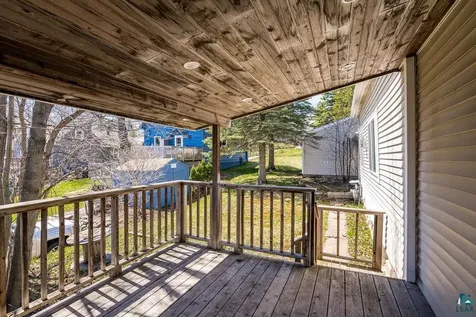 1540 N 7th Avenue E Duluth MN 55805