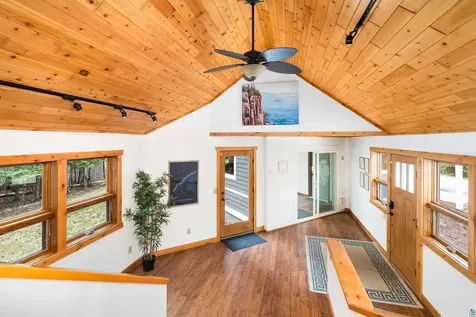 878 Old North Shore Road Two Harbors MN 55616