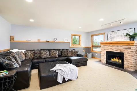 878 Old North Shore Road Two Harbors MN 55616