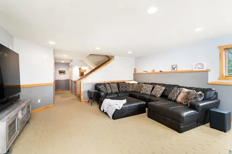 878 Old North Shore Road Two Harbors MN 55616